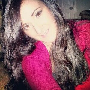 Meet your Posher, Sonia